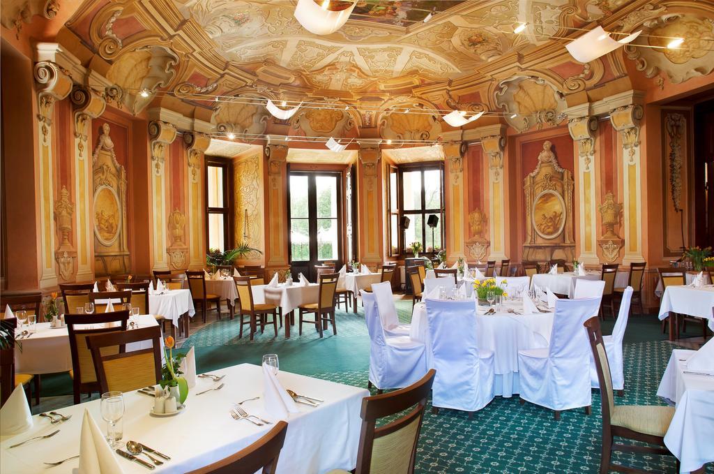 Chateau Liblice Byšice المظهر الخارجي الصورة